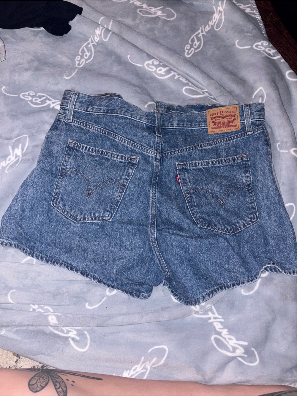 Levi Jean Shorts